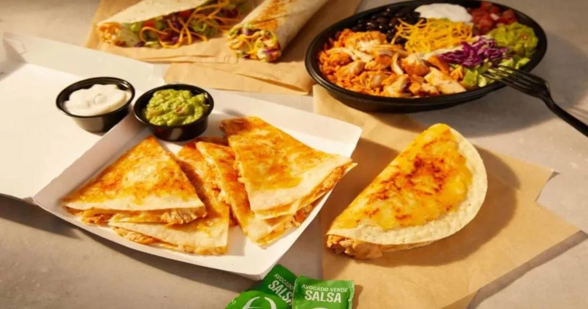 Taco Bell Introduces the $5 Discovery Box in Response to Price Increases Taco Bell Introduces the $5 Discovery Box in Response to Price Increases