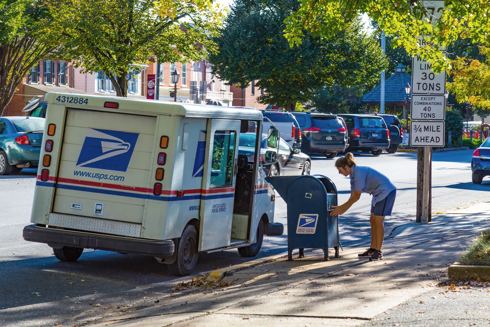Former Cobb Postal Worker Accused of Mail Theft: Stolen Car Reveals Alarming Discovery