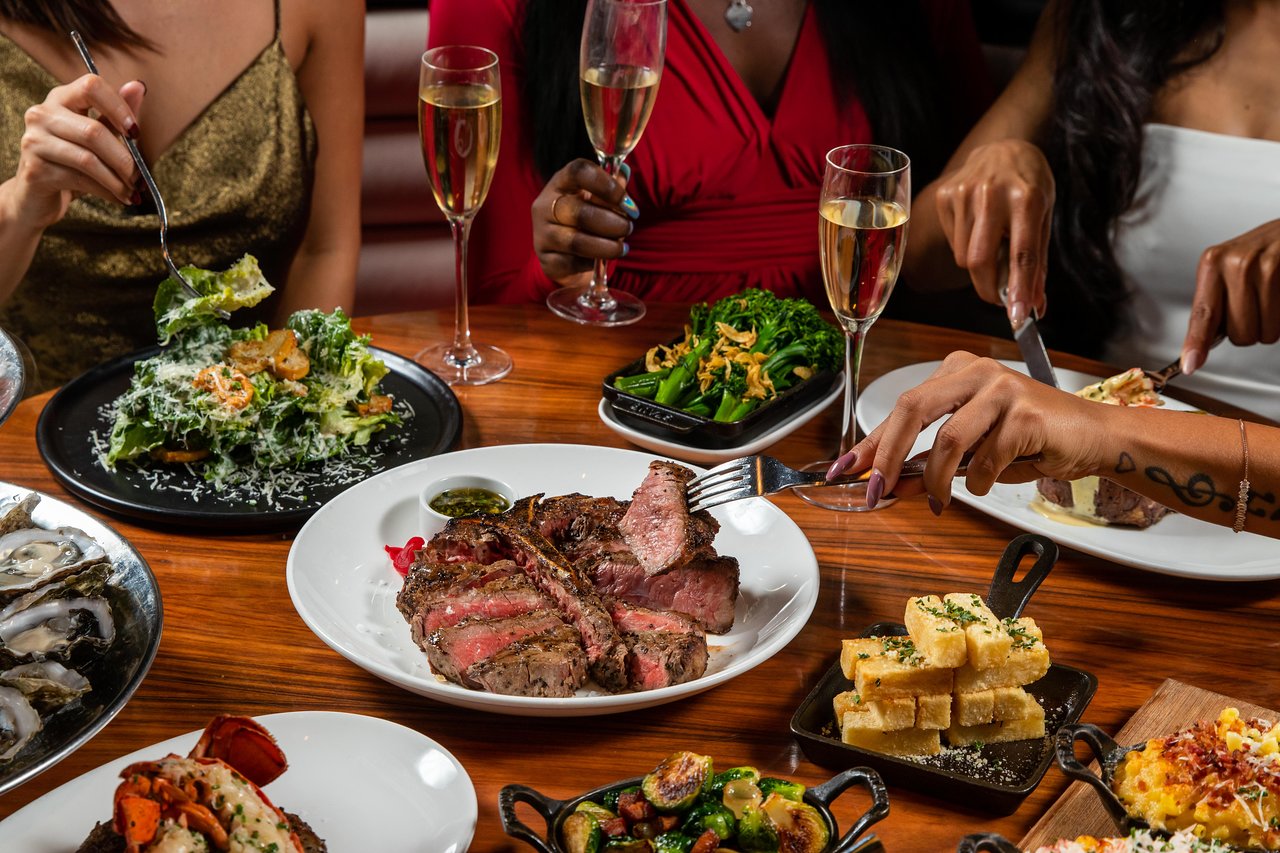 Hal's The Steakhouse: Atlanta's Culinary Jewel