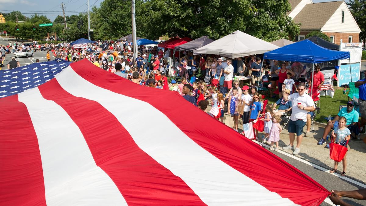 Dunwoody 4th of July Parade Overcomes Heat Wave with Record Turnout