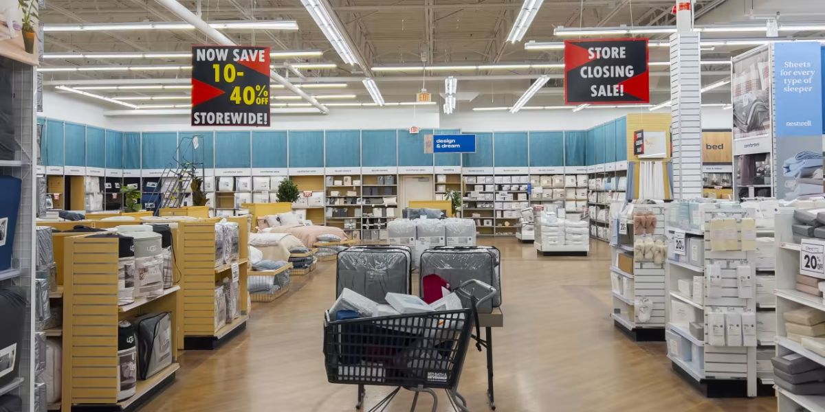 Big Collapse Soon! Two Furniture Retailers Go Bankrupt and Close All Stores Across the Country